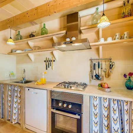 3-bedroom Charming In Mallorca *